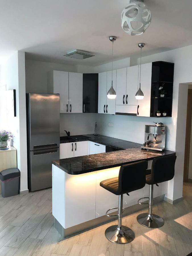 Apartman La Bomboniera *